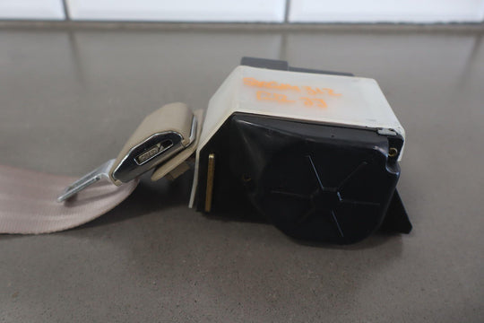 95 - 99 Chevy GMC GMT400 Extended Cab Right Rear Seat Belt Retractor (Neutral 52D)