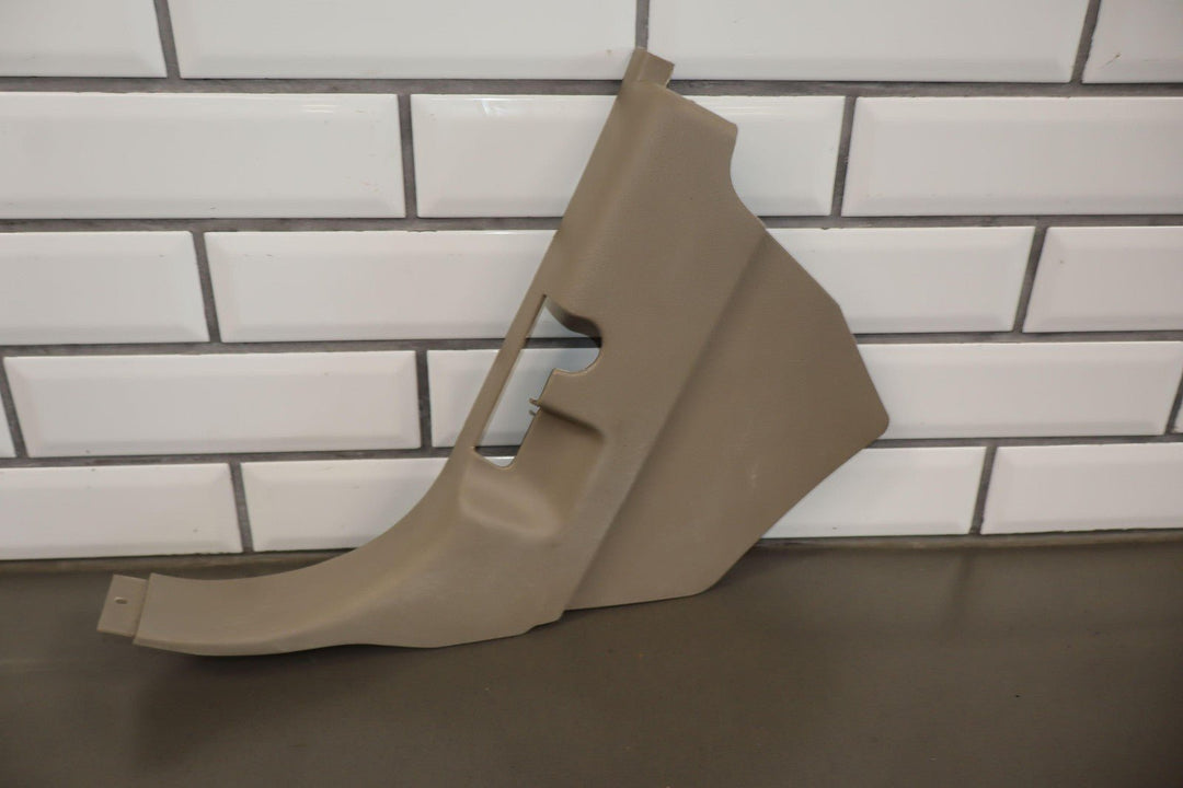 95 - 99 Chevy GMC GMT400 OBS Interior Kick Panels Pair Left/Right Neutral 52D