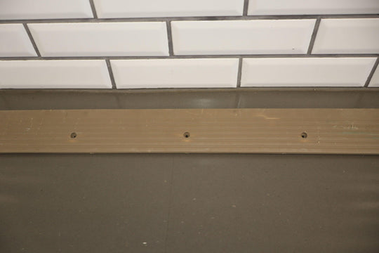 95 - 99 Chevy GMC Suburban GMT800 8 Piece Sill Plate Set Neutral 52U Kick Panels