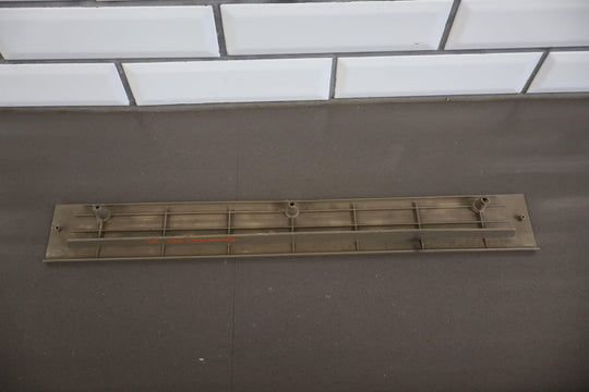 95 - 99 Chevy GMC Suburban GMT800 8 Piece Sill Plate Set Neutral 52U Kick Panels