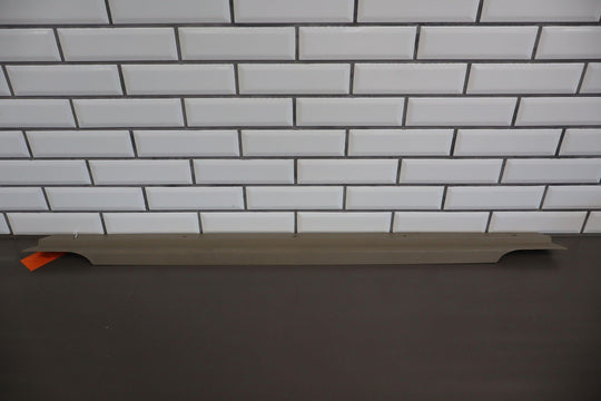 95 - 99 Chevy GMC Suburban GMT800 8 Piece Sill Plate Set Neutral 52U Kick Panels