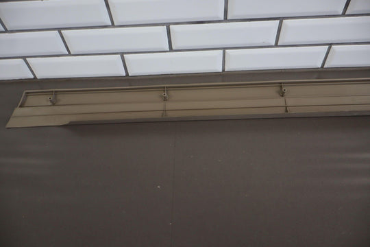 95 - 99 Chevy GMC Suburban GMT800 8 Piece Sill Plate Set Neutral 52U Kick Panels