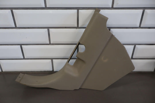 95 - 99 Chevy GMC Suburban GMT800 8 Piece Sill Plate Set Neutral 52U Kick Panels