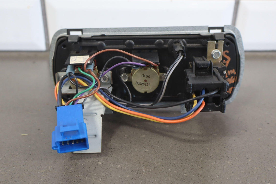 95 - 99 GMC Suburban GMT400 Overhead Climate Control Panel