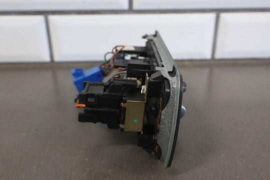 95 - 99 GMC Suburban GMT400 Overhead Climate Control Panel