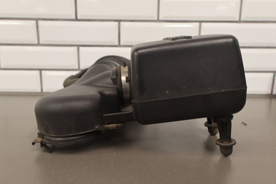 96 - 00 Chevy GMC Truck SUV GMT400 5.7L L31 Air Cleaner Assembly