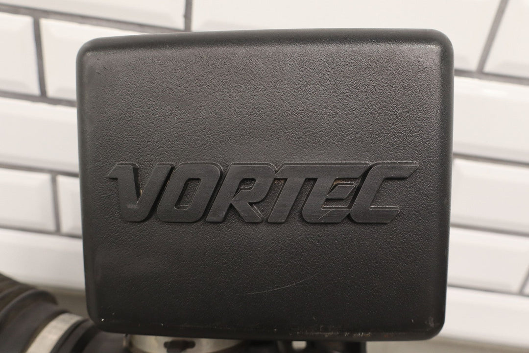 96 - 00 Chevy GMC Truck SUV GMT400 5.7L L31 Air Cleaner Assembly