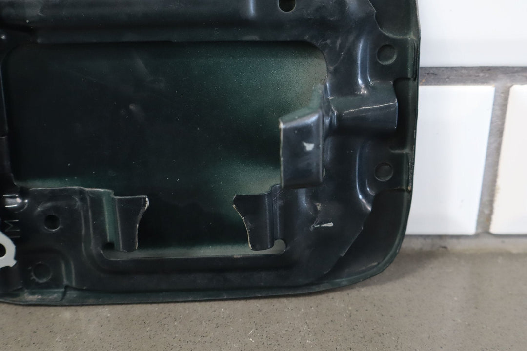 96 - 00 Toyota 4Runner Gasoline Fuel Filler Door (Imperial Jade Mica 6Q7) W/Hinge