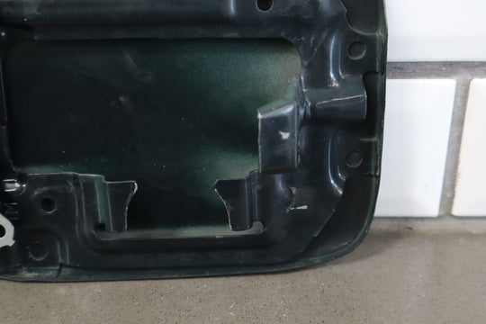 96 - 00 Toyota 4Runner Gasoline Fuel Filler Door (Imperial Jade Mica 6Q7) W/Hinge