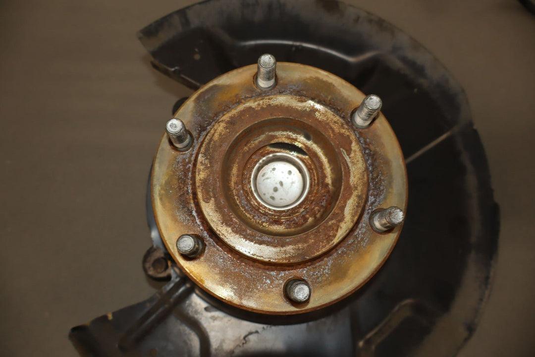 96 - 02 Toyota 4Runner (4x2 ABS) Left Driver Front Spindle