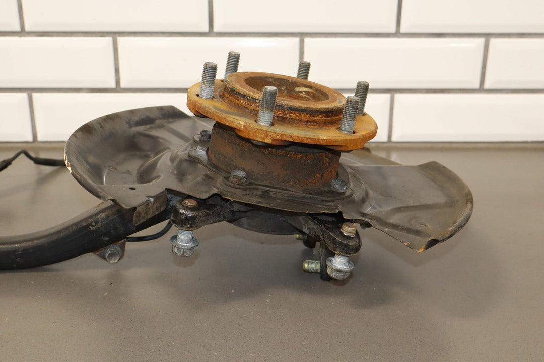 96 - 02 Toyota 4Runner (4x2 ABS) Left Driver Front Spindle