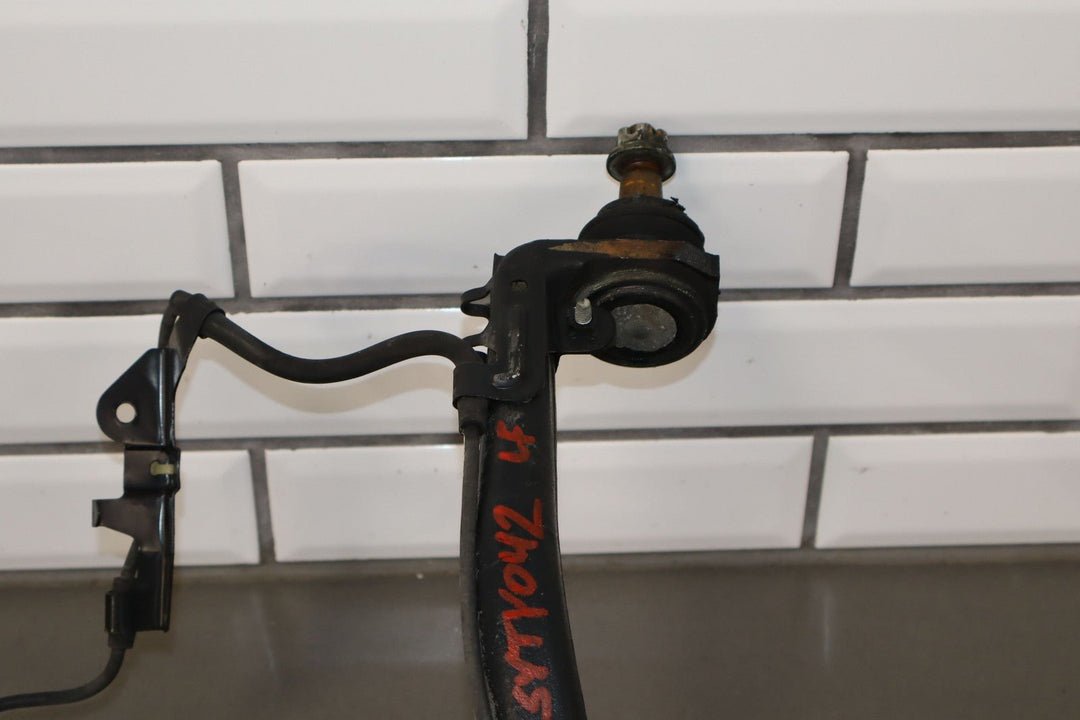 96 - 02 Toyota 4Runner (4x2 ABS) Left Driver Front Spindle