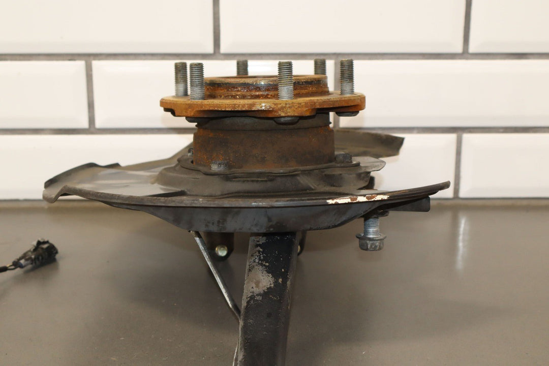 96 - 02 Toyota 4Runner (4x2 ABS) Left Driver Front Spindle