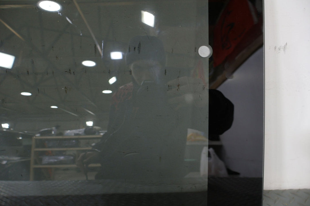 96 - 14 GMC Savanna 1500 Van Rear Left Forward Door Window Glass (Privacy Tint)