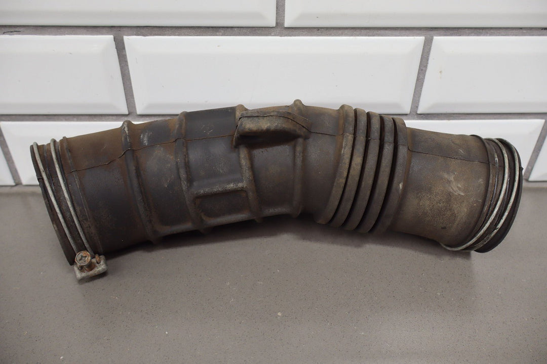 96 - 97 Lexus LX450 / Land Cruiser 4.5L OEM Air Cleaner Intake Tube Only