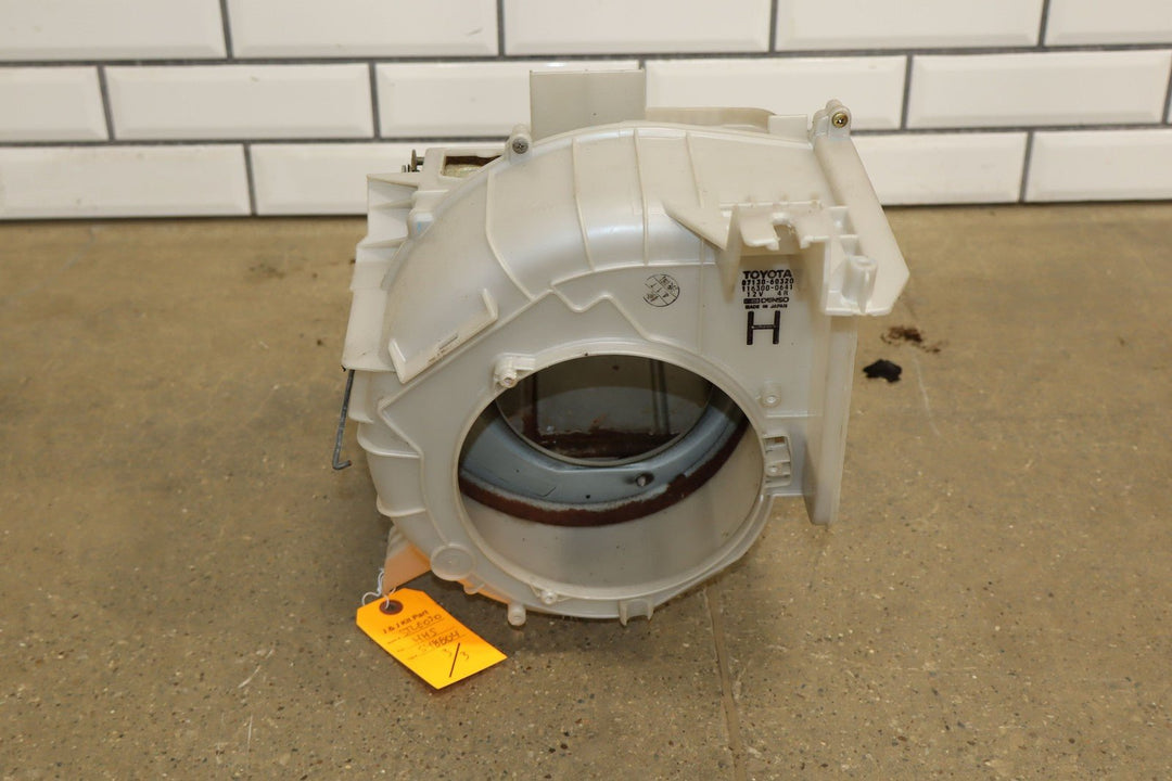 96 - 98 Lexus LX450 Base Model Heater Housing W/Heater Core