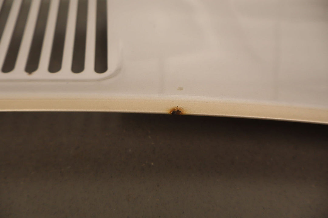 96 - 98 Lexus LX450 Metal Cowl Vent Panel (Cashmere Beige 4M9)