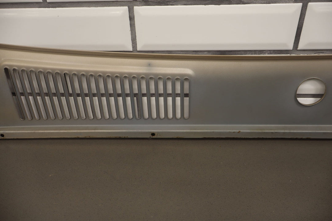 96 - 98 Lexus LX450 Metal Cowl Vent Panel (Cashmere Beige 4M9)