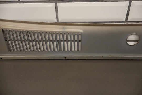 96 - 98 Lexus LX450 Metal Cowl Vent Panel (Cashmere Beige 4M9)