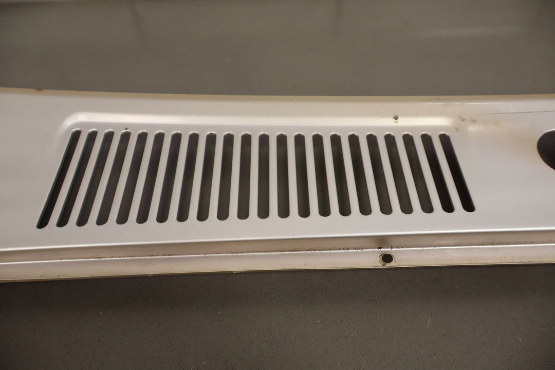 96 - 98 Lexus LX450 Metal Cowl Vent Panel (Cashmere Beige 4M9)