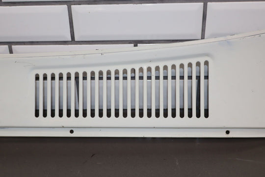 96 - 98 Lexus LX450 Metal Cowl Vent Panel Repainted White