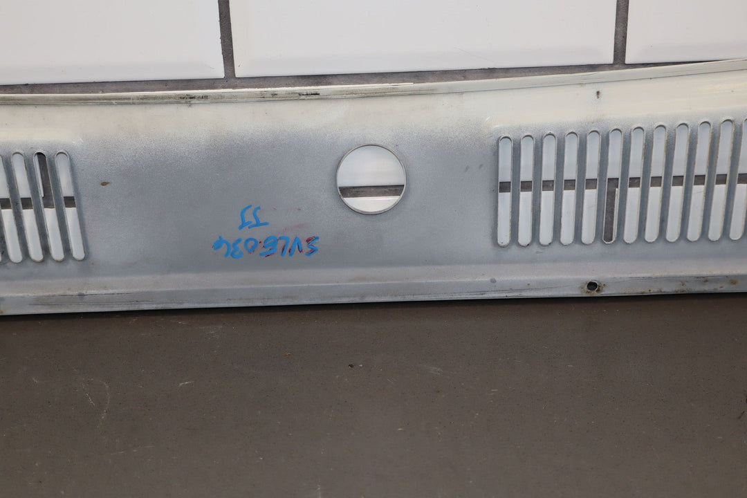 96 - 98 Lexus LX450 Metal Cowl Vent Panel Repainted White