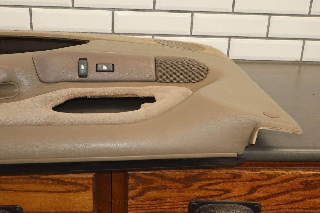 96 - 99 Chevy GMC Sierra Silverado GMT400 Right Front Door Panel Neutral 52D OEM