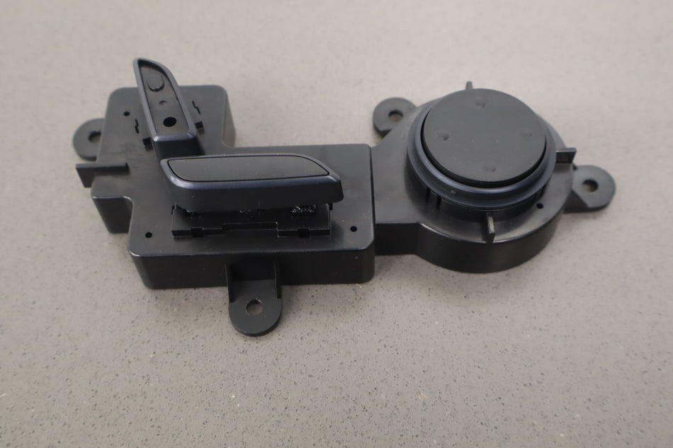 Seat Switch, 2018, Tesla, X