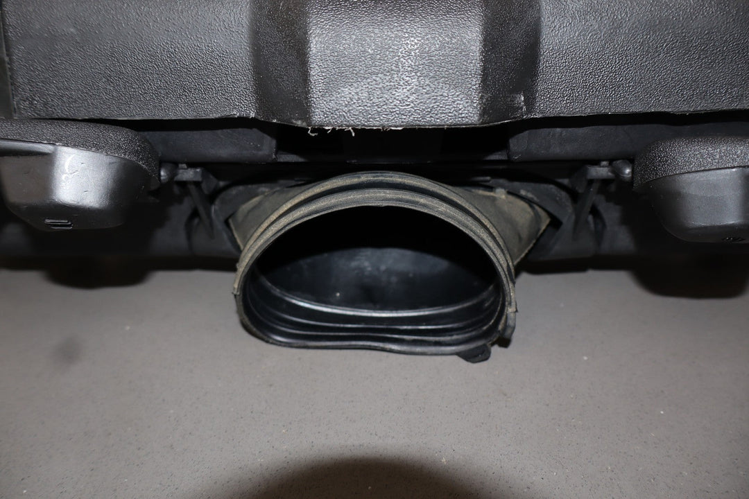 97 - 00 Corvette C5 5.7L Air Cleaner Intake Tube Box Base Lid Straps *No MAF*