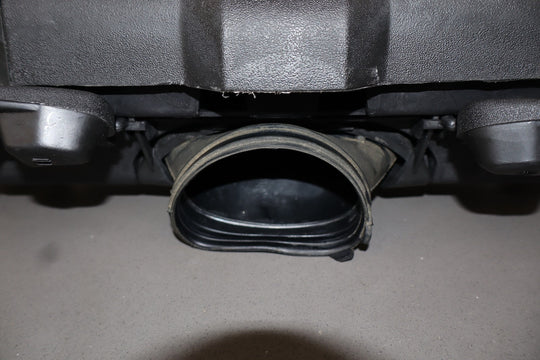 97 - 00 Corvette C5 5.7L Air Cleaner Intake Tube Box Base Lid Straps *No MAF*