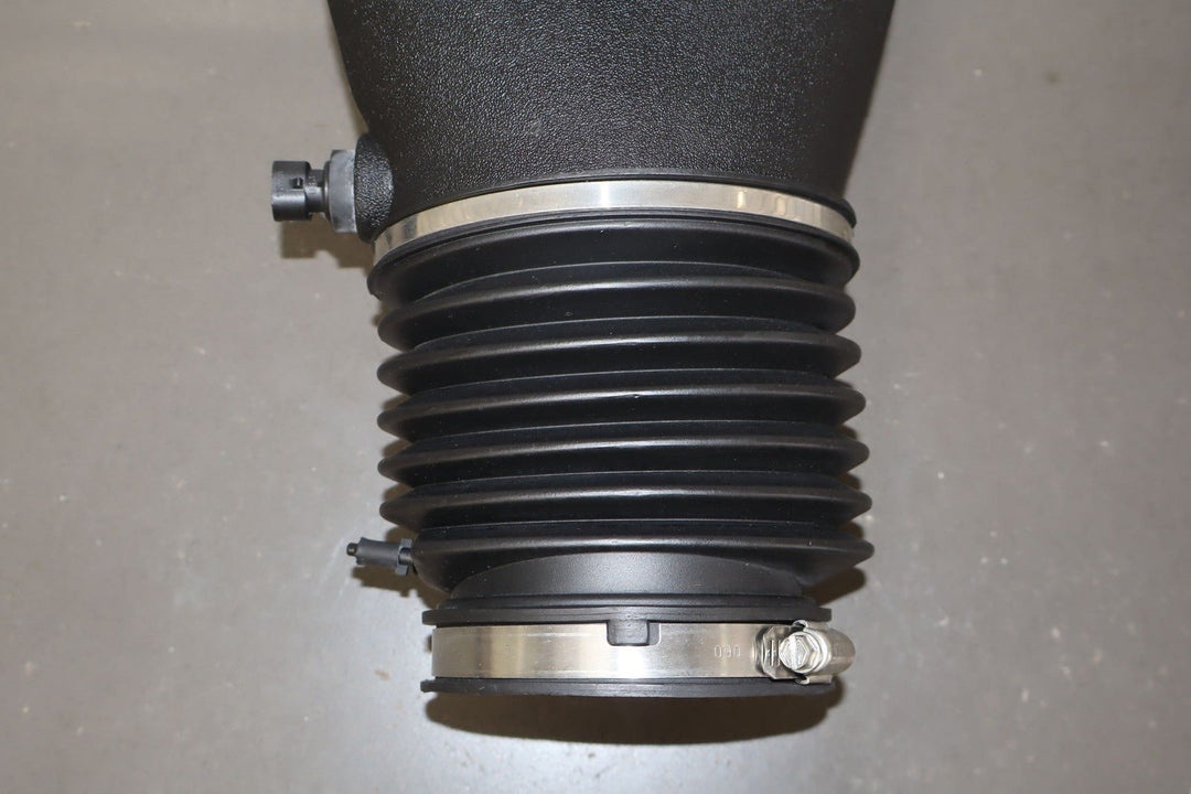 97 - 00 Corvette C5 5.7L Air Cleaner Intake Tube Only