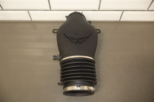 97 - 00 Corvette C5 5.7L Air Cleaner Intake Tube Only