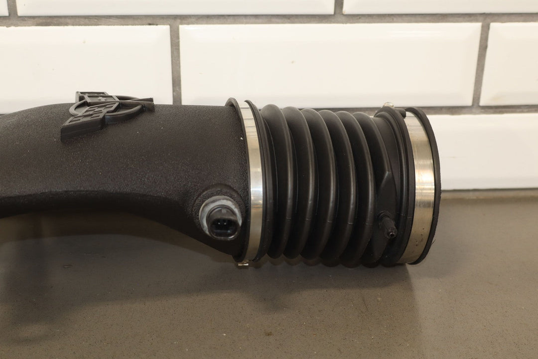 97 - 00 Corvette C5 5.7L Air Cleaner Intake Tube Only