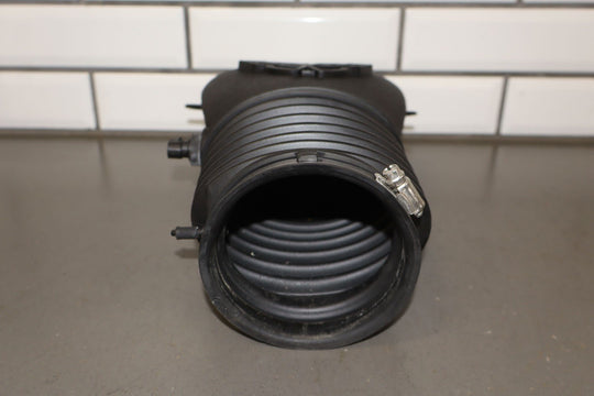 97 - 00 Corvette C5 5.7L Air Cleaner Intake Tube Only