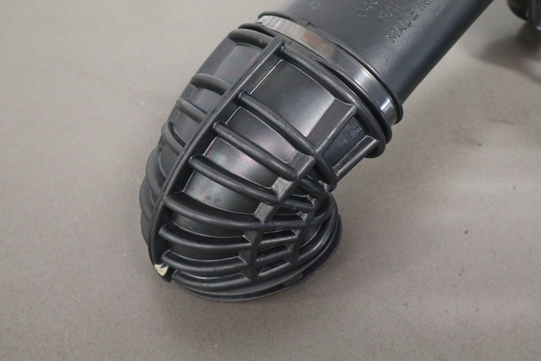 97 - 02 Plymouth Chrysler Prowler Air Intake Cleaner Tube Lid Airbox Base