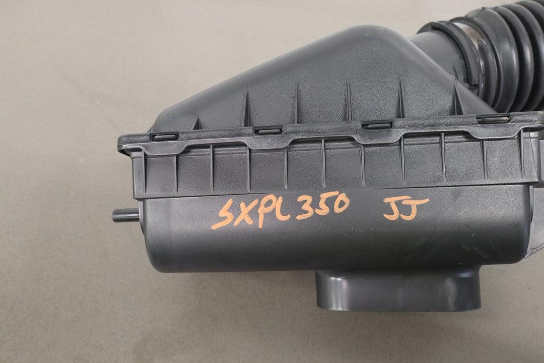 97 - 02 Plymouth Chrysler Prowler Air Intake Cleaner Tube Lid Airbox Base