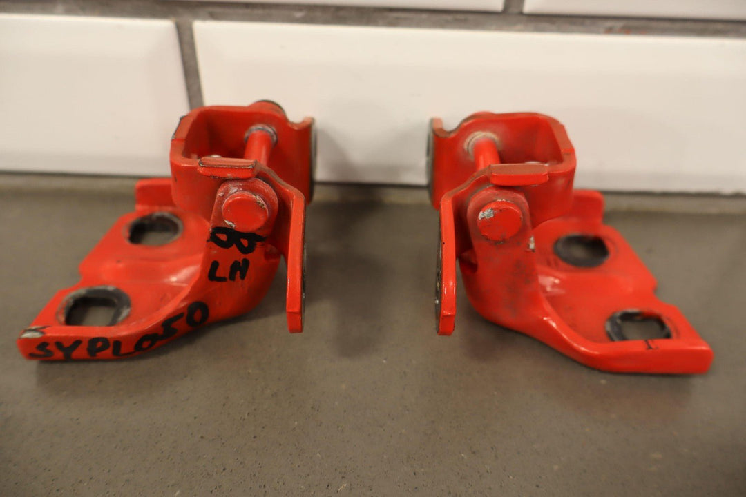 97 - 02 Plymouth Chrysler Prowler Left Driver 2 - Piece Door Hinge Set