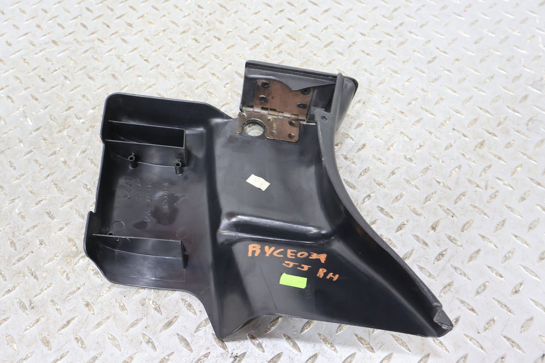 97 - 04 C5 Corvette Convertible LH&RH Upper Interior B - Pillar Panels