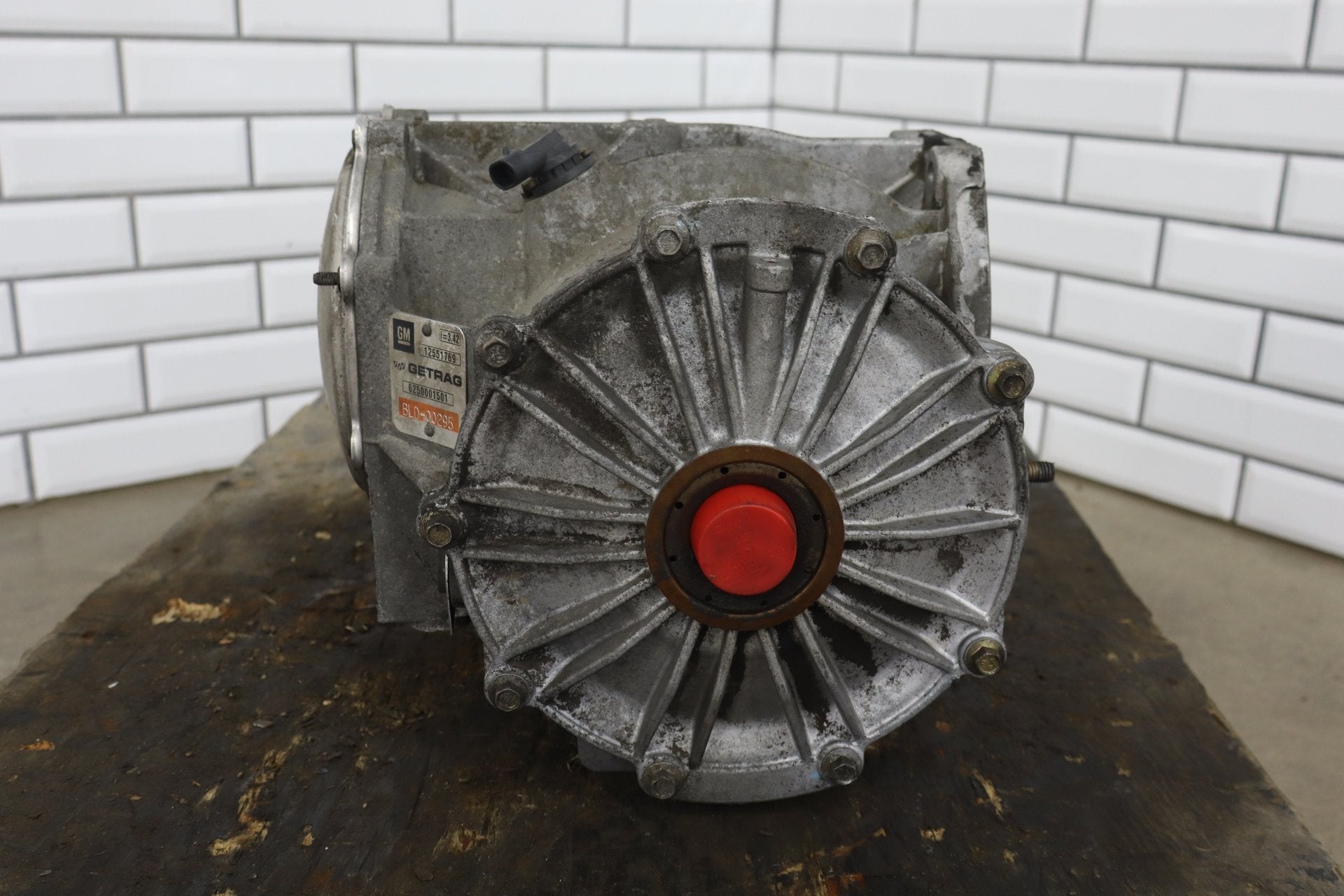 97-04 Chevrolet Corvette C5- Manual Transmission 3.42 Rear Differential Assembly