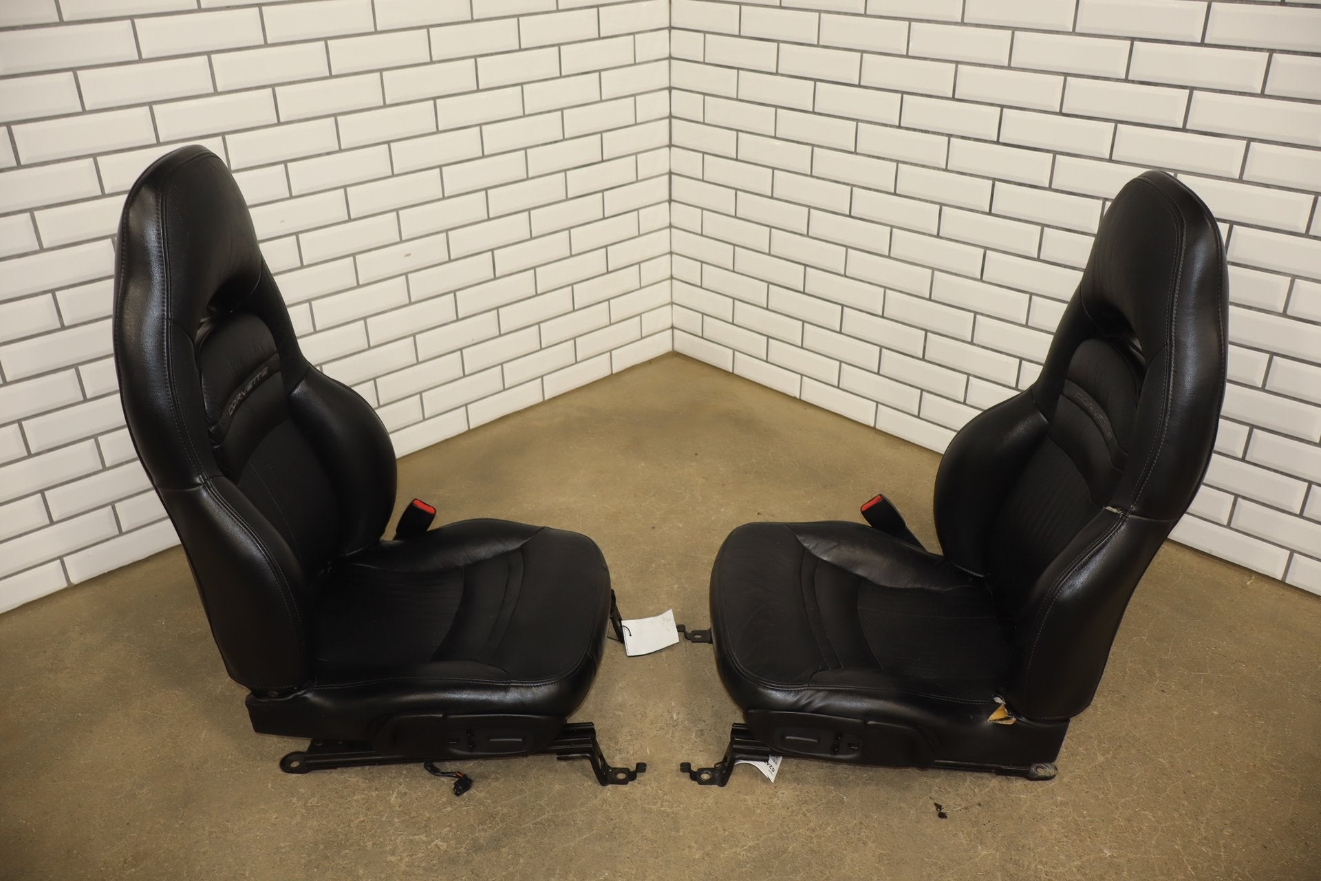 97-04 Chevrolet Corvette C5 Sport Leather Seats Set Black 193 | Leather Issues