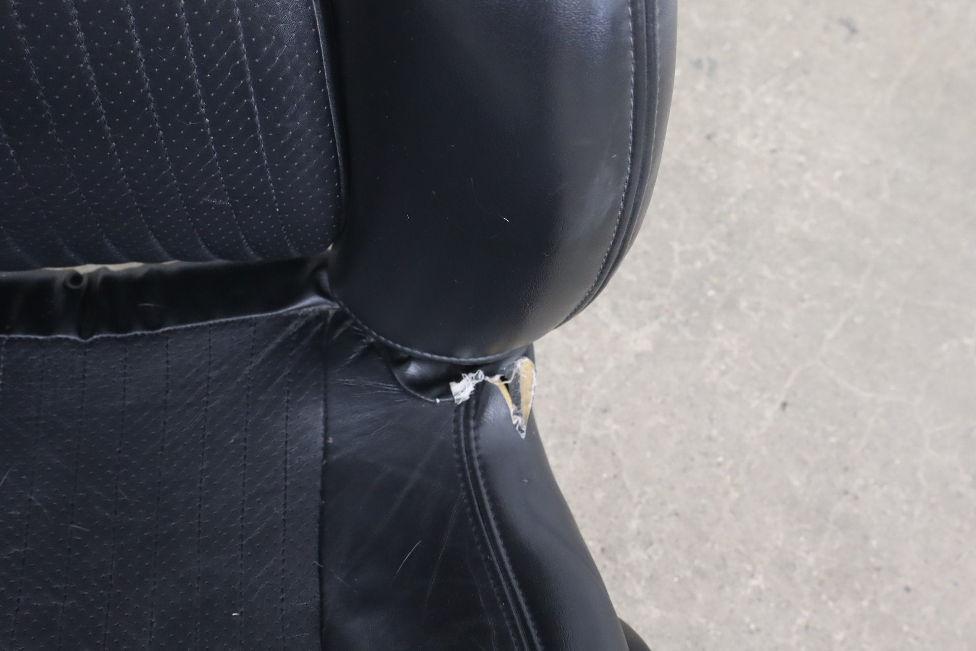 97-04 Chevrolet Corvette C5 Sport Leather Seats Set Black 193 | Leather Issues