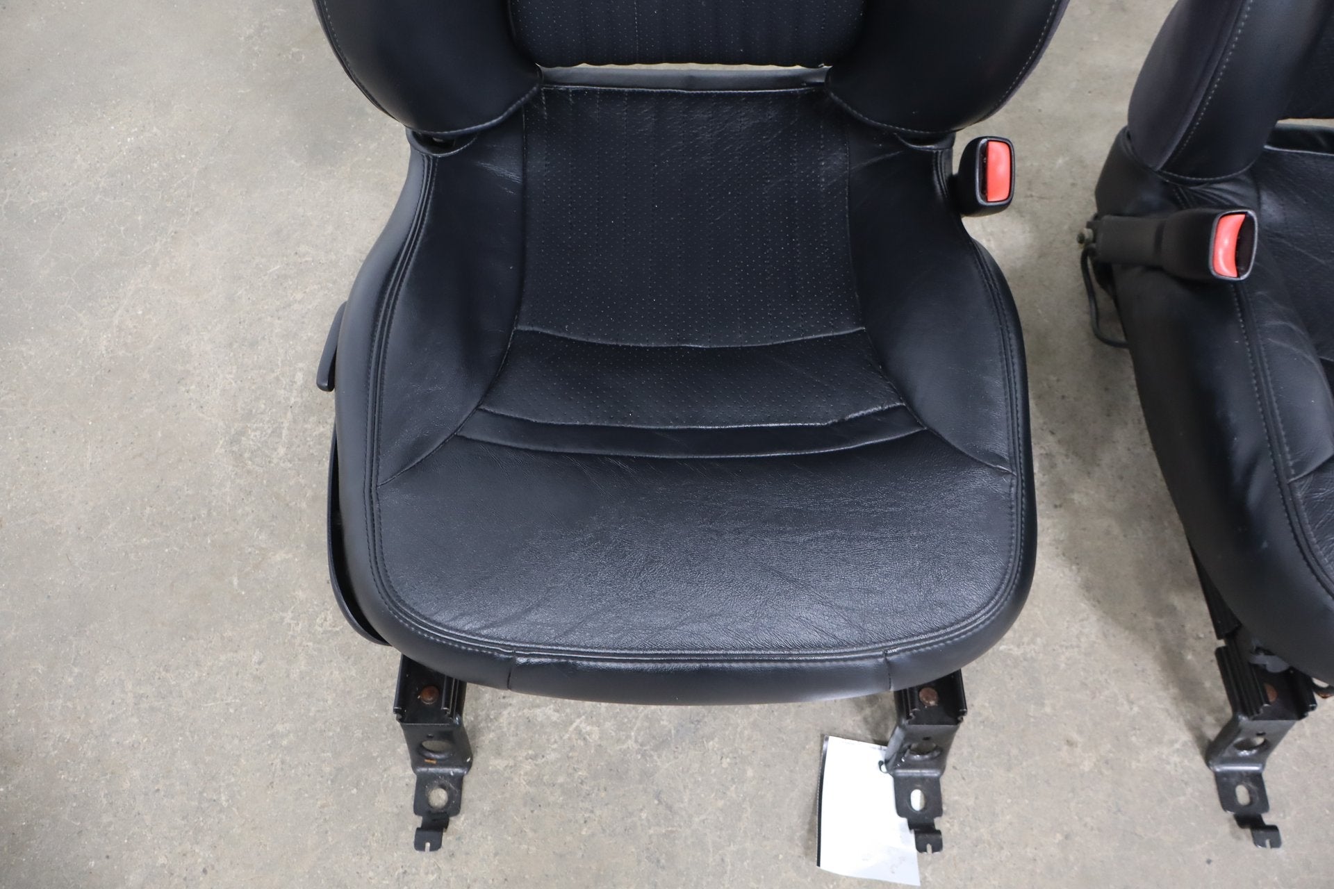 97-04 Chevrolet Corvette C5 Sport Leather Seats Set Black 193 | Leather Issues