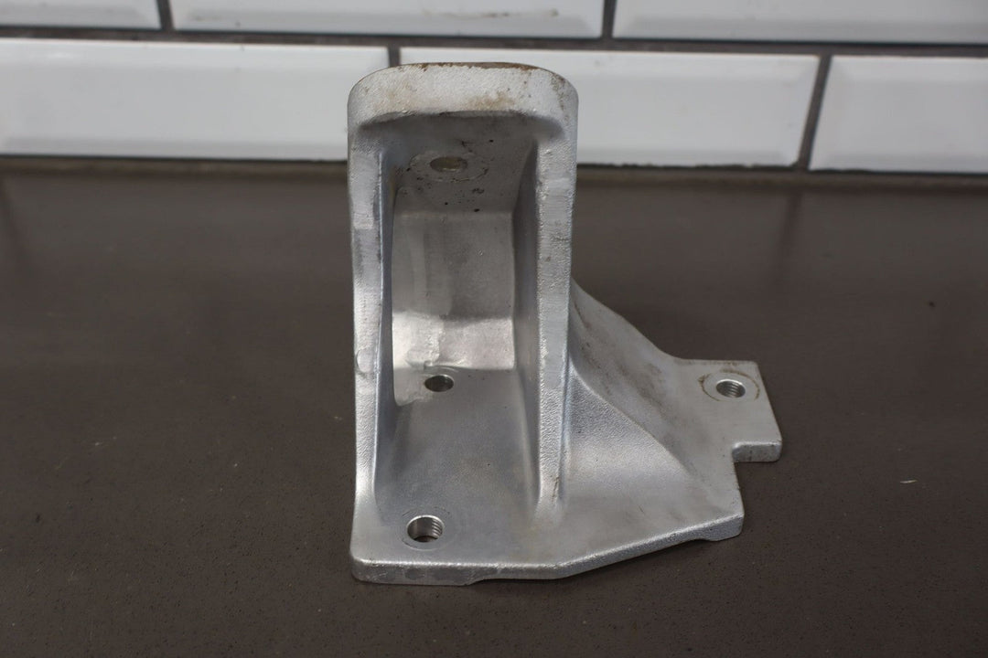 97 - 04 Chevy C5 Corvette 5.7L LS1 OEM Engine Frame Mounts