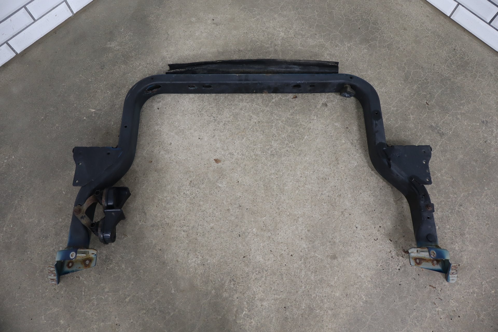 97-04 Dodge Dakota Radiator Core Support Complete OEM