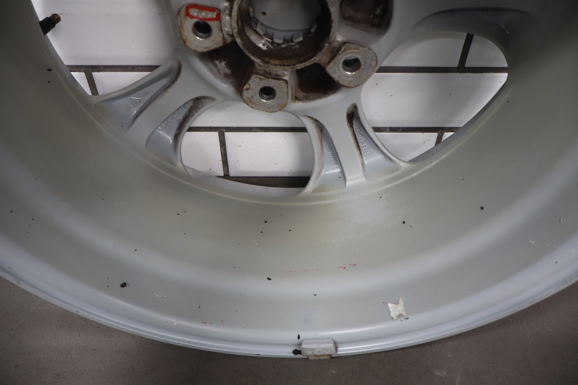 97-04 Porsche Boxster 986 17x7 Front Alloy Wheel 5-Spoke OEM