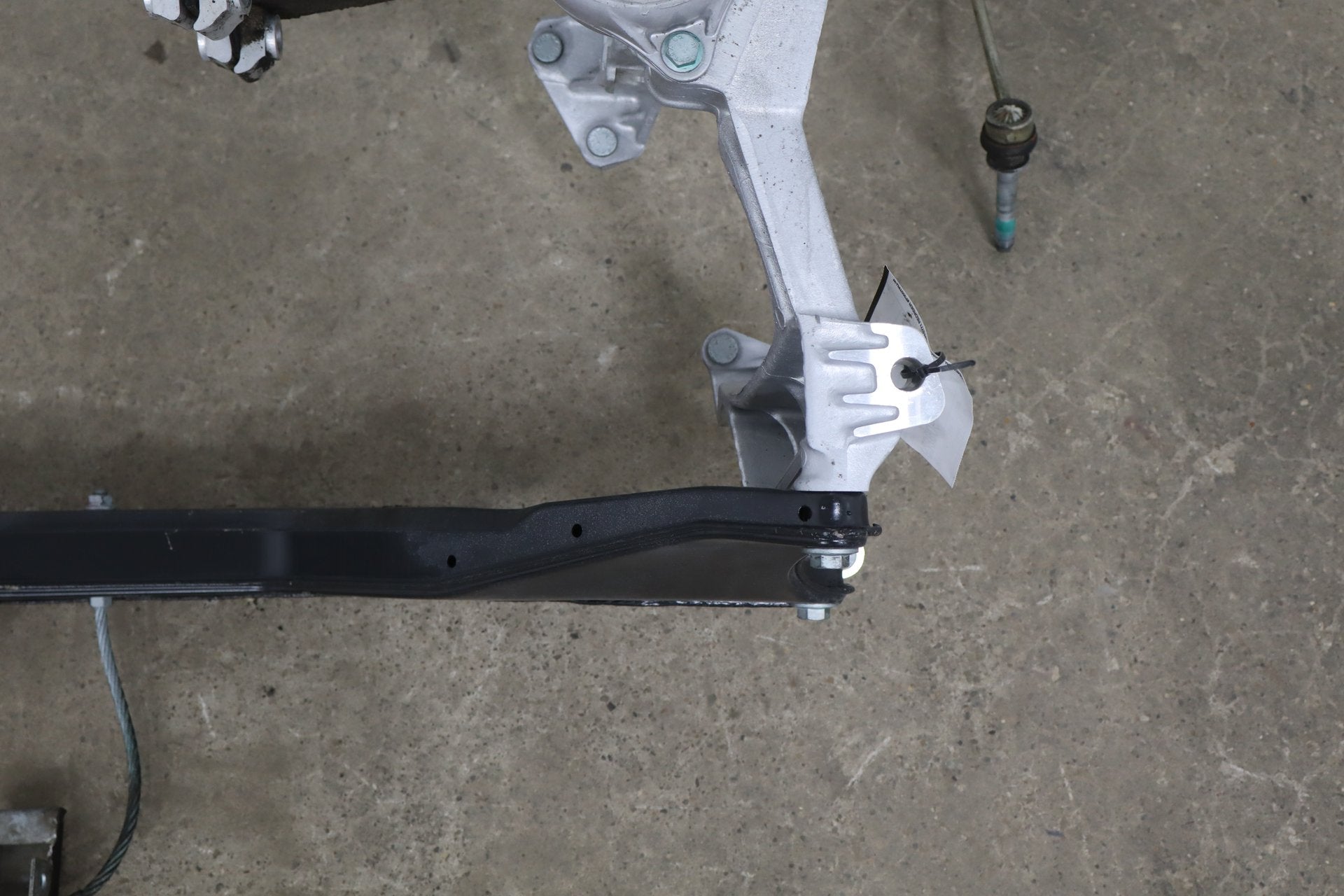 97-04 Porsche Boxster 986 Rear Undercarriage Crossmember OEM