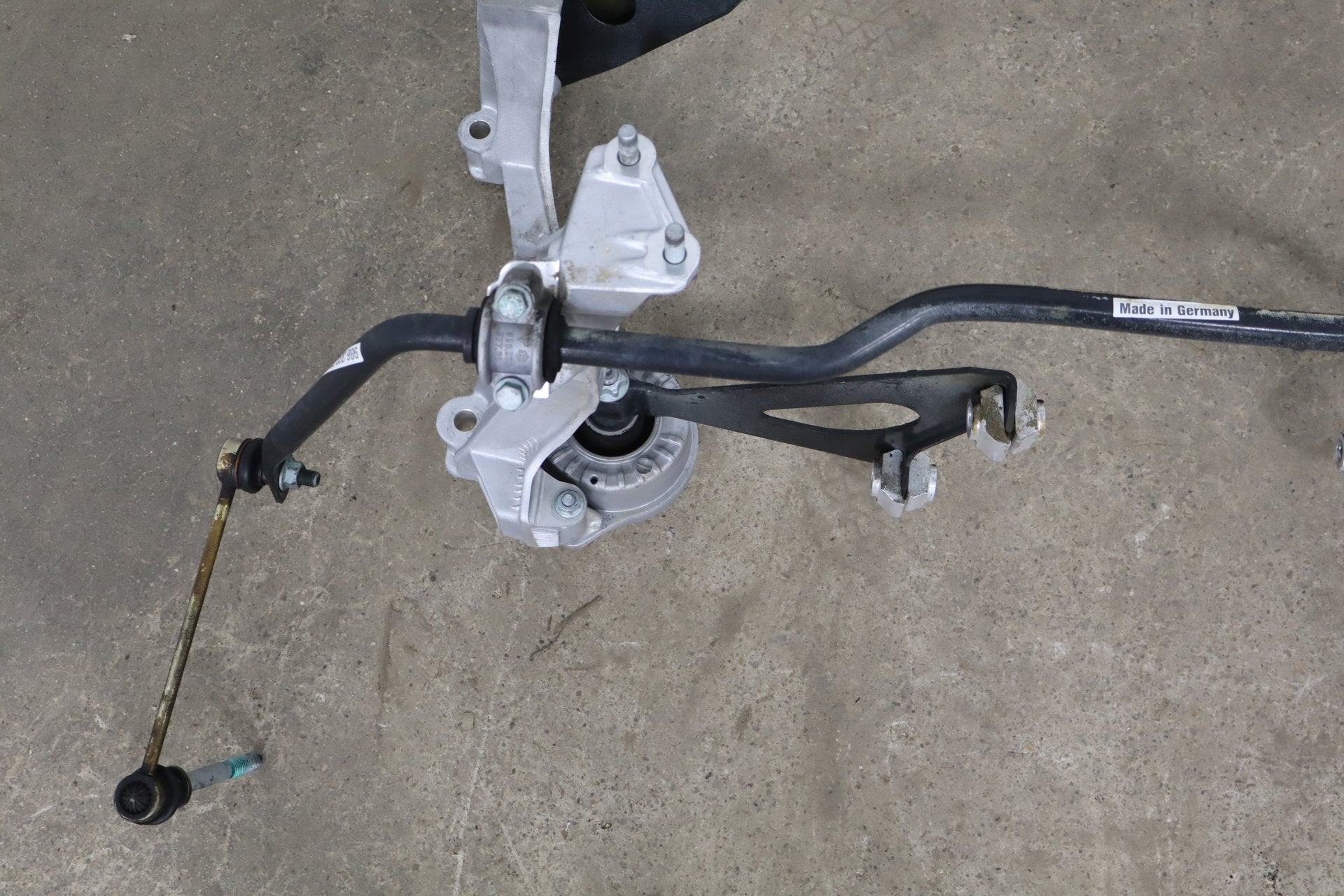 97-04 Porsche Boxster 986 Rear Undercarriage Crossmember OEM