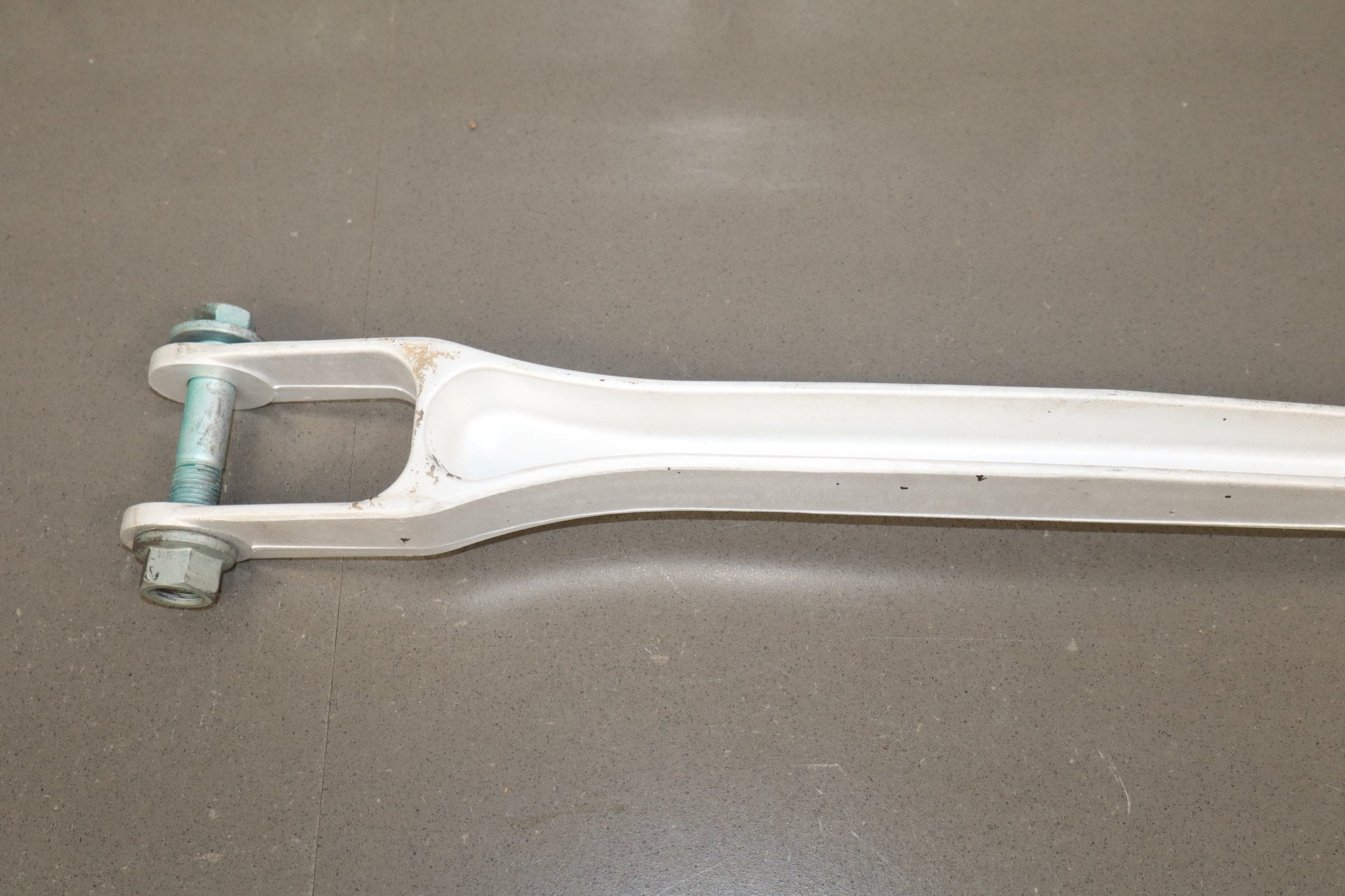 97-04 Porsche Boxster 986 Right Rear Suspension Knuckle OEM