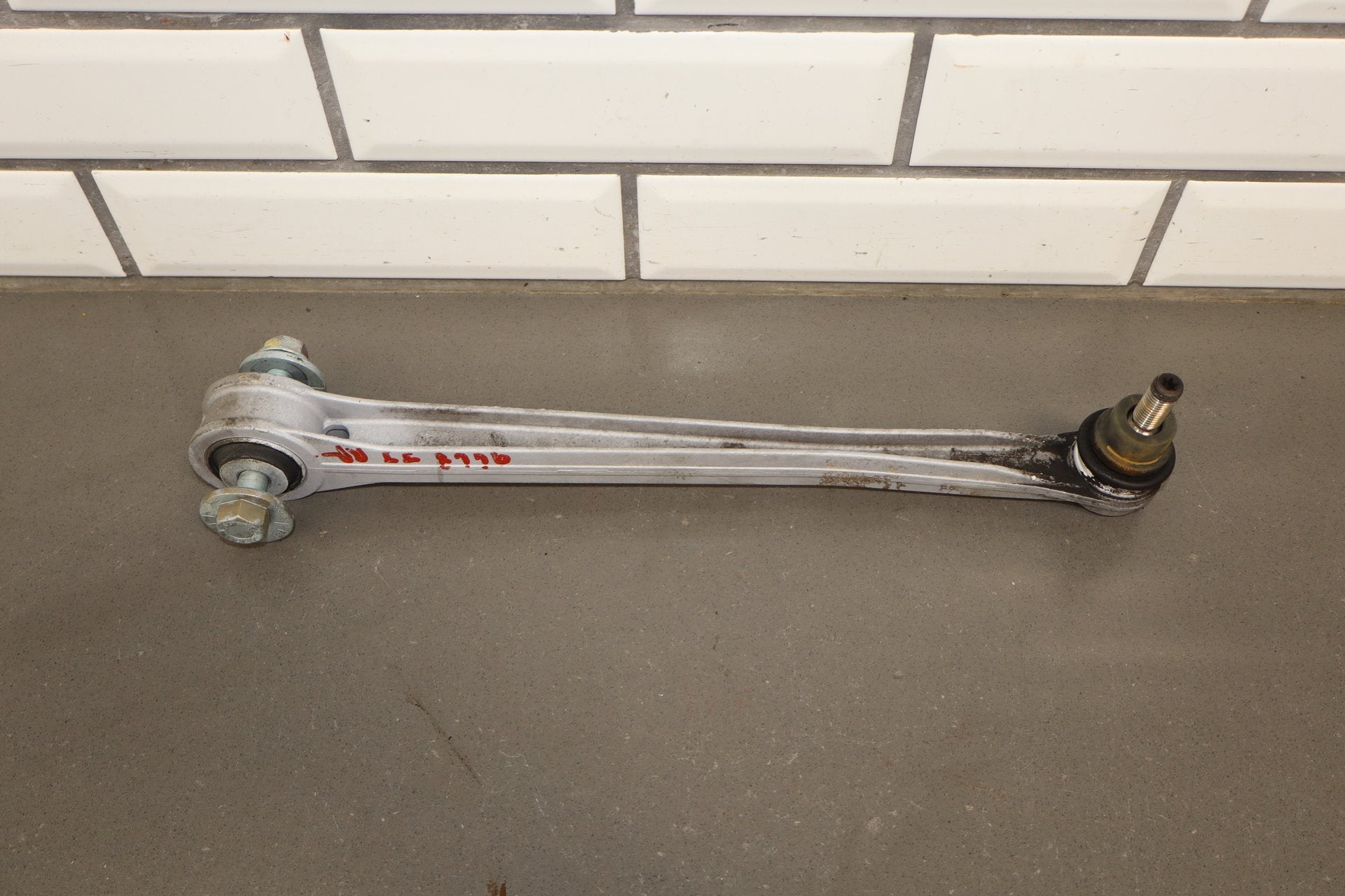 97-04 Porsche Boxster 986 Right Rear Suspension Knuckle OEM