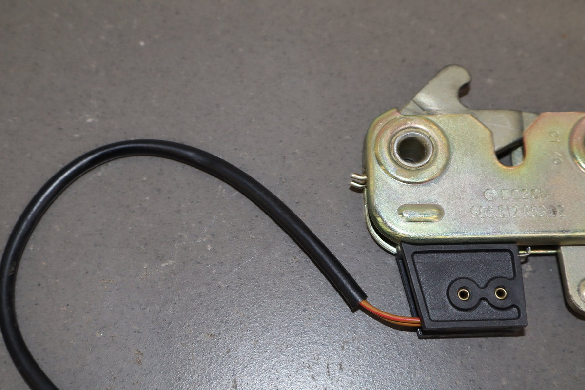97-04 Porsche Boxster 986 Trunk Lid Latch OEM